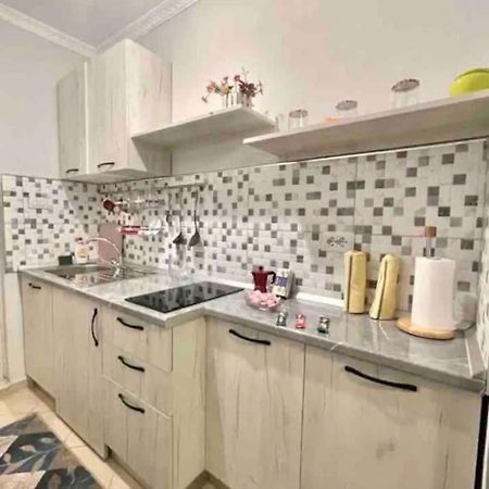 Nice Central Apartment In Tirana City Bagian luar foto